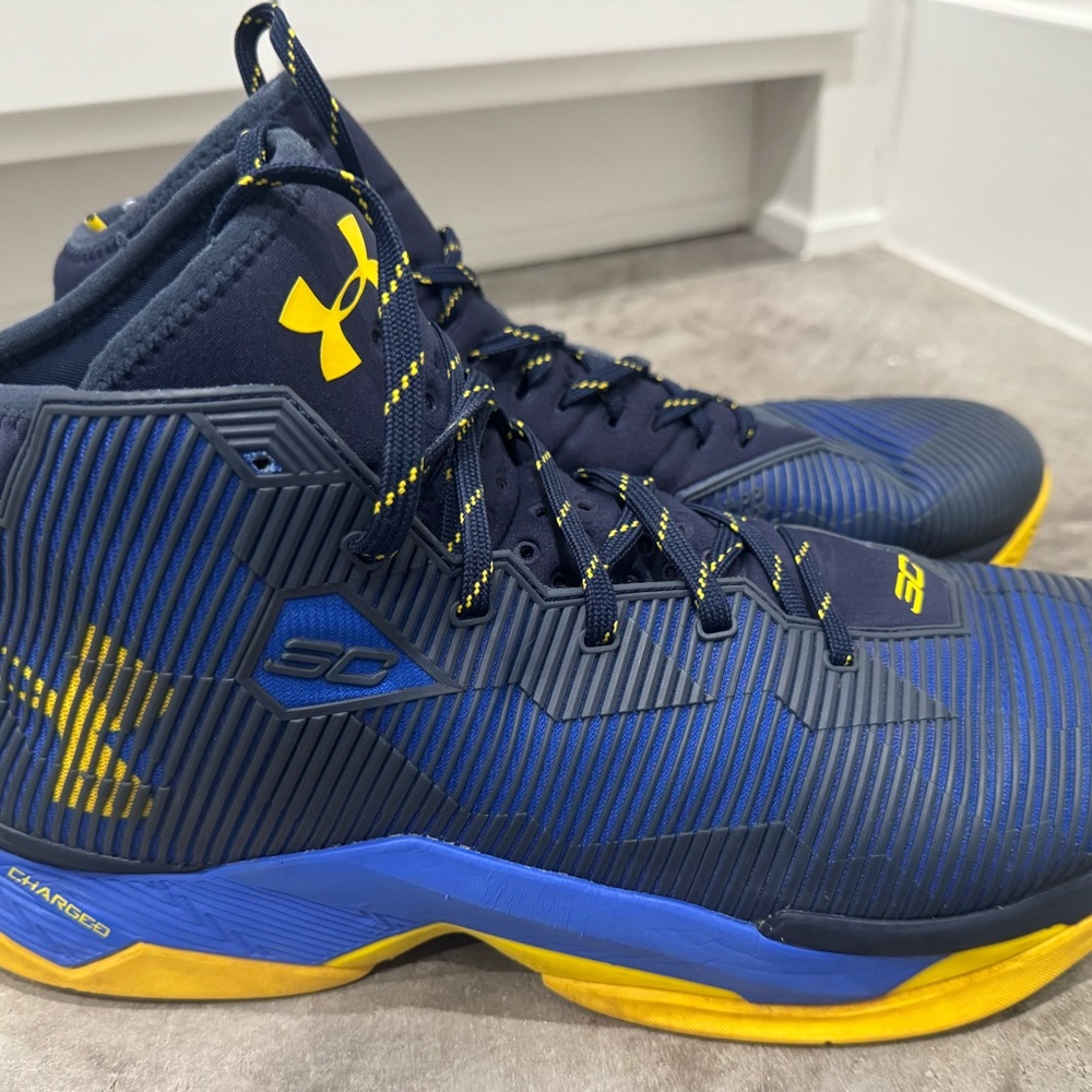 Under Armour Curry 2.5 'Dub Nation